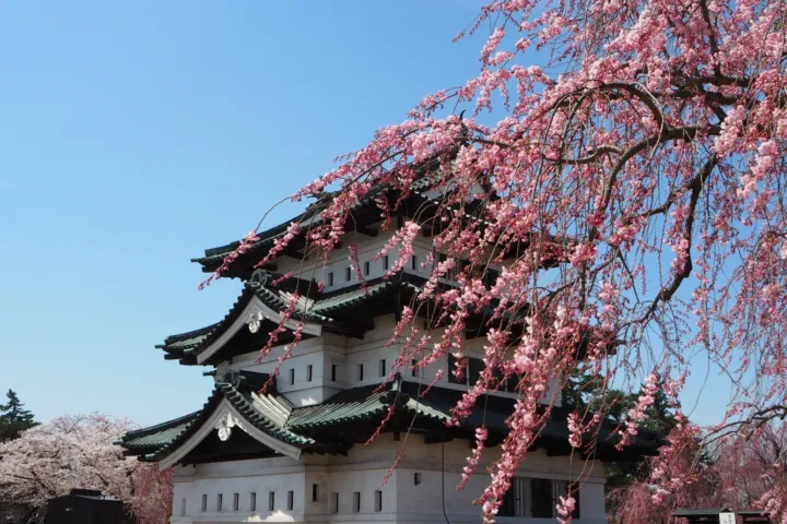 弘前城