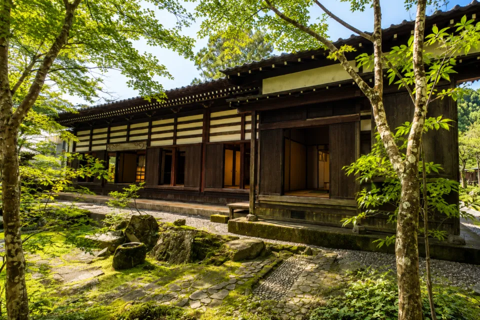富山県 立山博物館