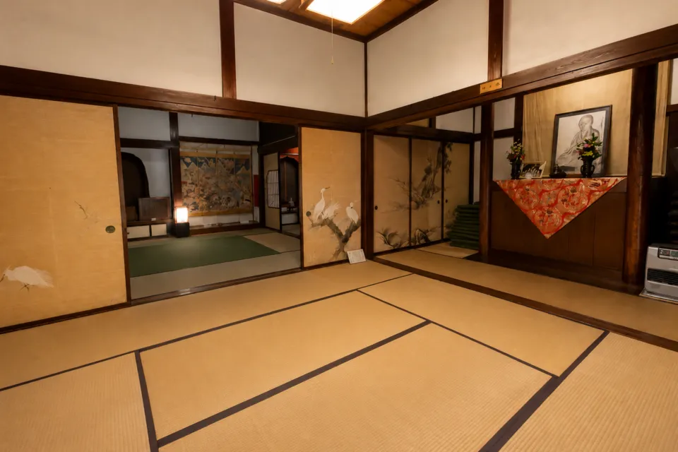 富山県 立山博物館