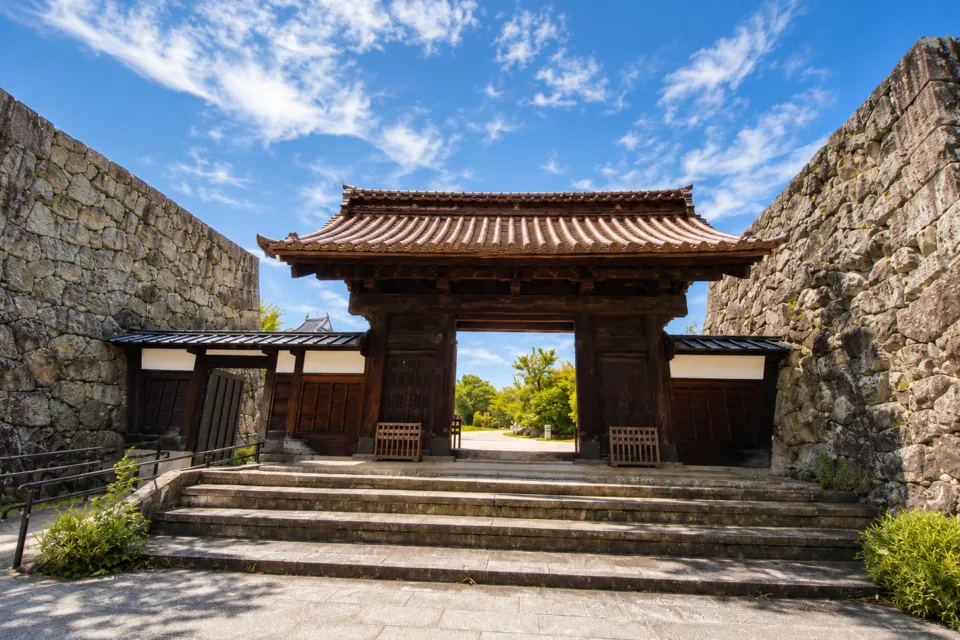 富山城址公園