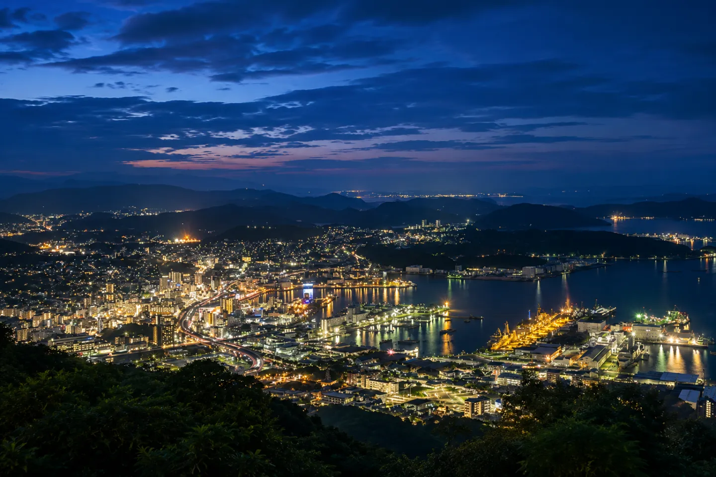 弓張岳展望台