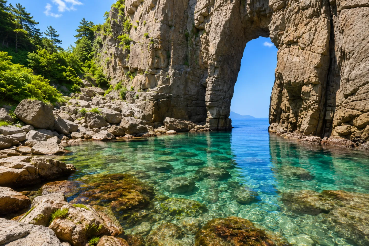 蘇洞門